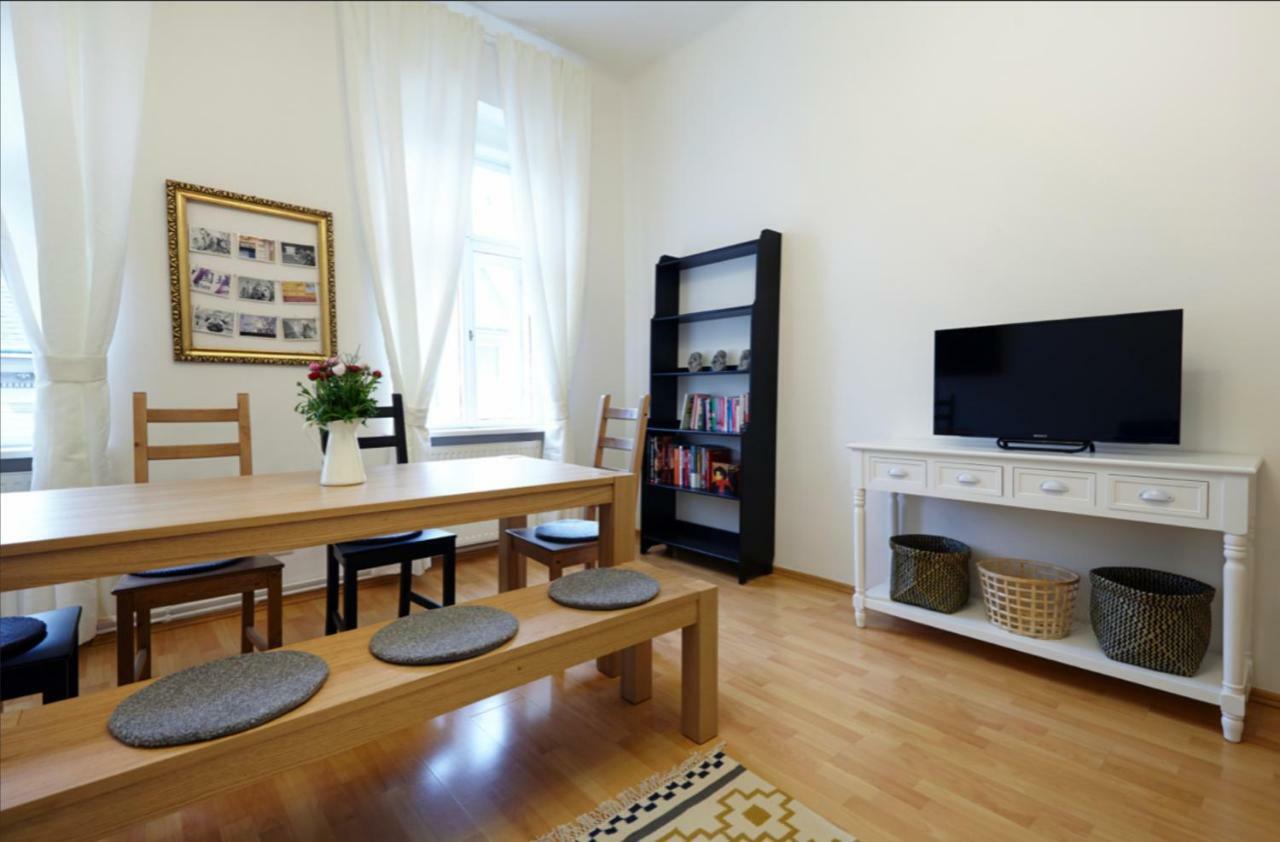 Lovely Apartments In A Quiet Area Close To The City Center Wenen Buitenkant foto