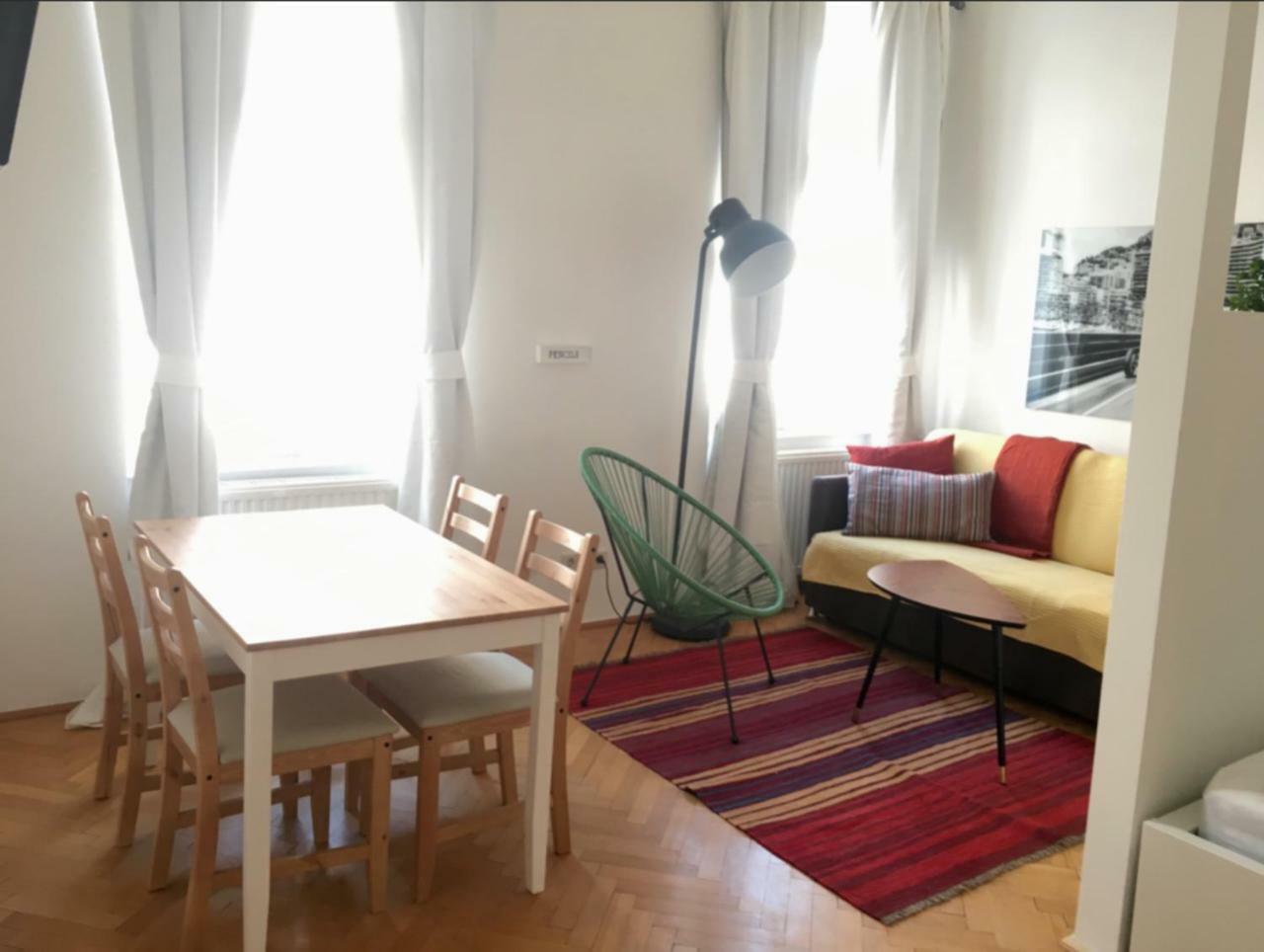 Lovely Apartments In A Quiet Area Close To The City Center Wenen Buitenkant foto