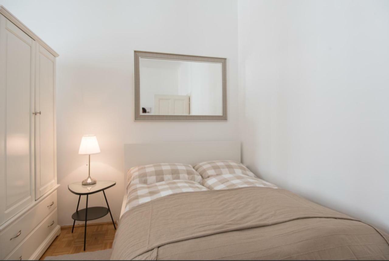 Lovely Apartments In A Quiet Area Close To The City Center Wenen Buitenkant foto
